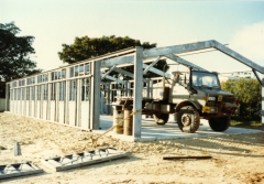 1988-Lysaght-hut-build-Vic-Pk-1