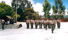 2003-Capt-Ben-Gill-2IC-leads-13-Fd-Sqn