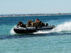 Watermanship-training-at-Garden-Island-2007-2
