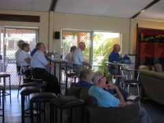 2009-Members-attending-meeting
