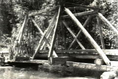 1944-Truss-Suspension-bridge-New-Britain