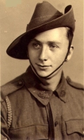 1942-Spr-Ron-Beard